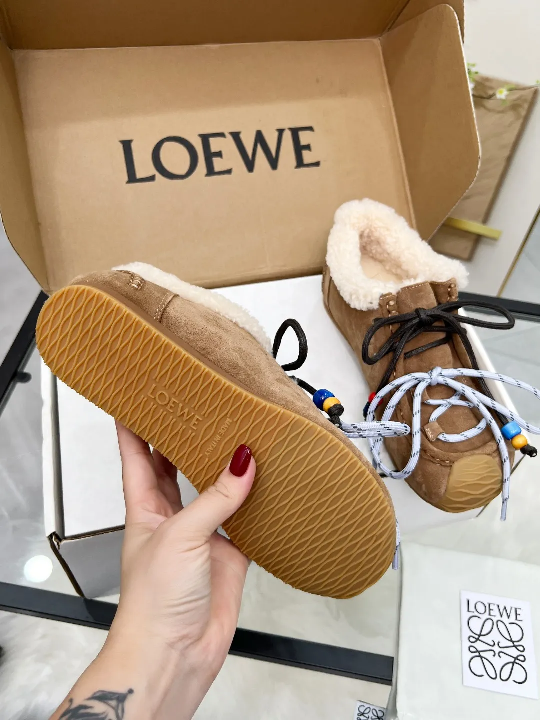 👟👟Ex-factory price 480👟👟 2025 autumn and winter Maoli new model, the same style as Wang Yibo! Kangaroo shoes, couple style Loewe Ballet Runner 2.0 sneakers, moral training shoes, new color matching retro series running shoes, standard size: 35–40